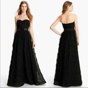 Adrianna Pepell Evening Gown. Black Size 16